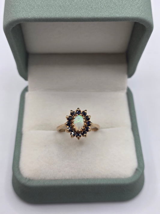 9ct gold opal and sapphire ring