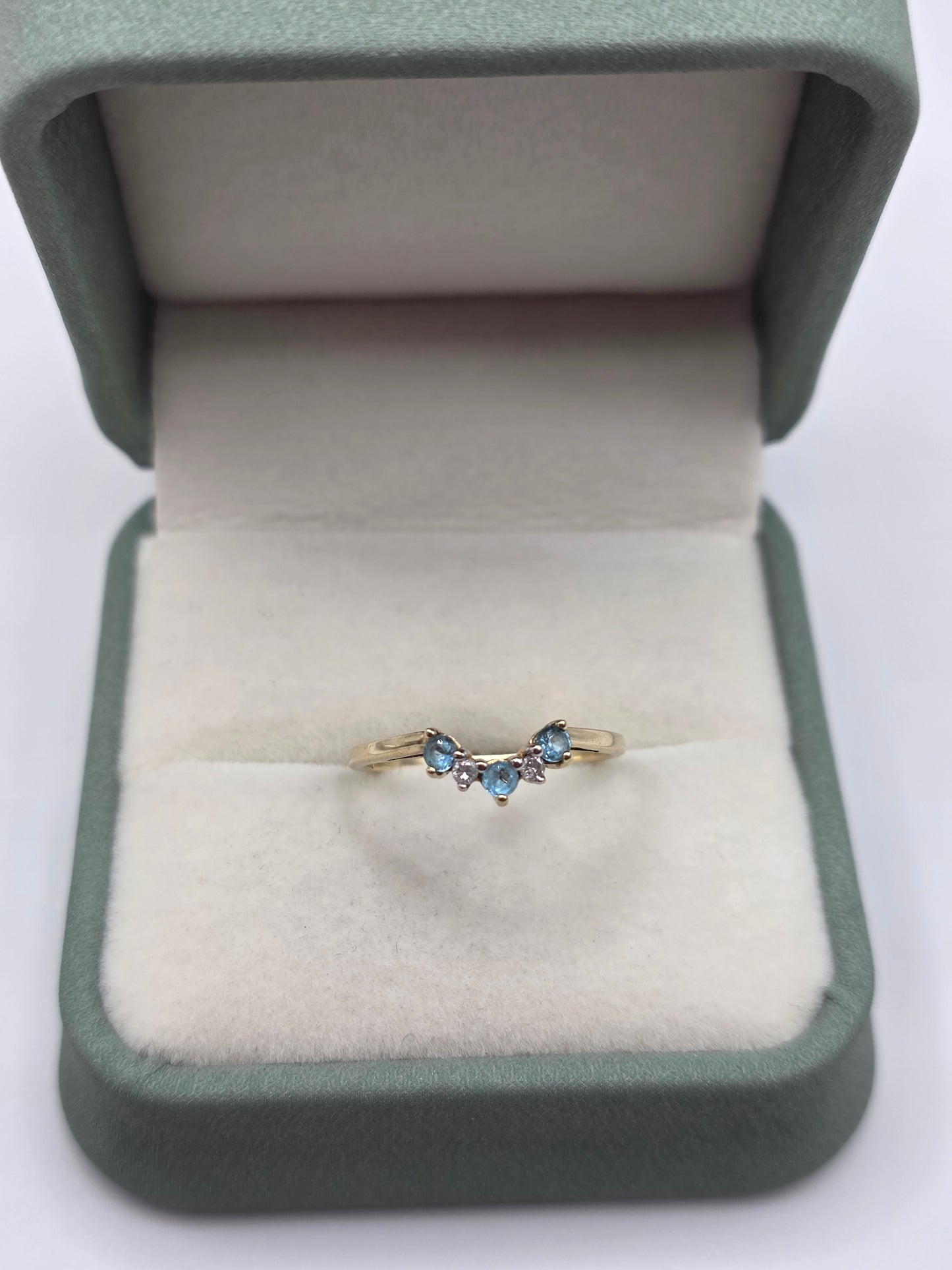 9ct gold topaz and diamond wishbone ring