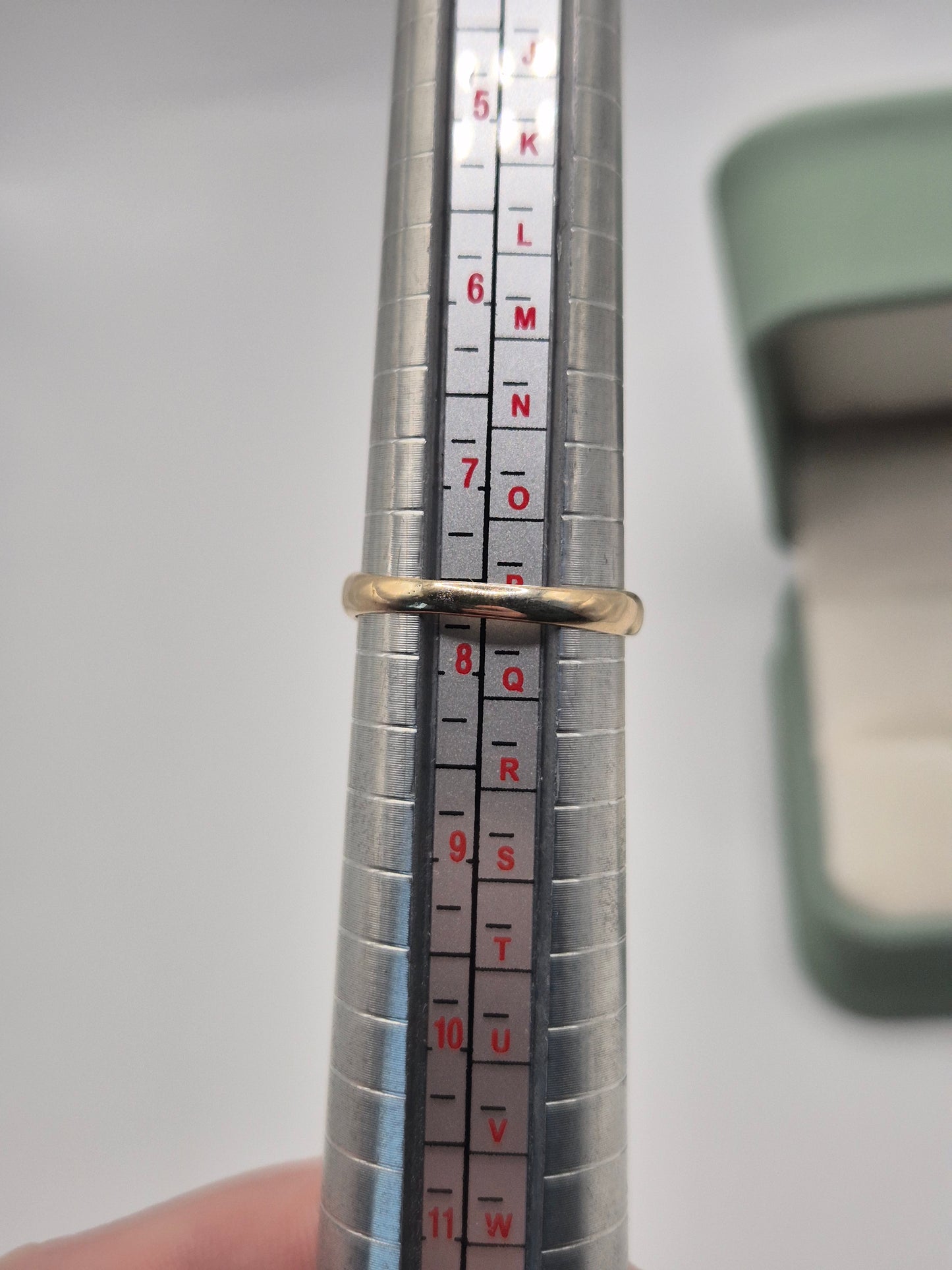 9ct gold synthetic sapphire and diamond gypsy ring