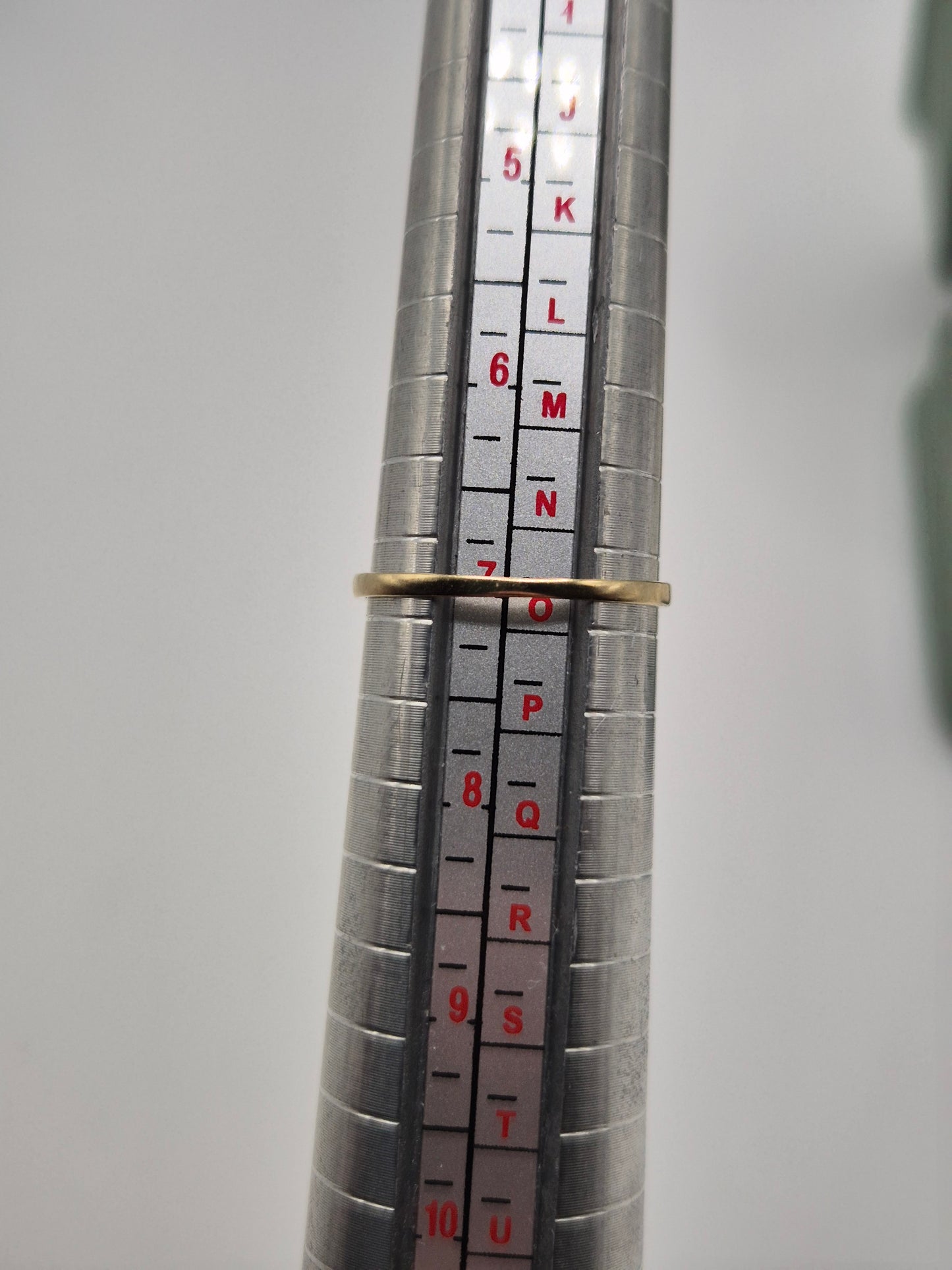 9ct gold amethyst ring