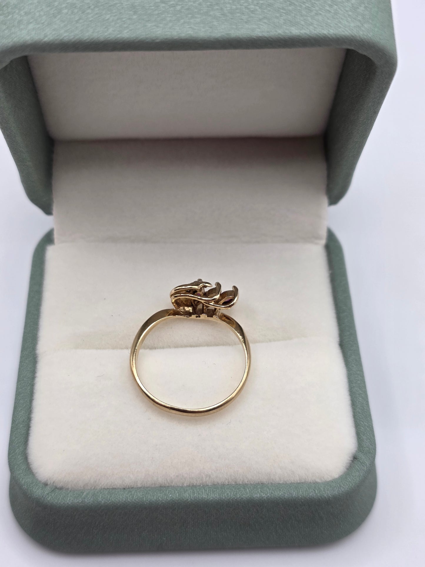 9ct gold ruby and diamond ring