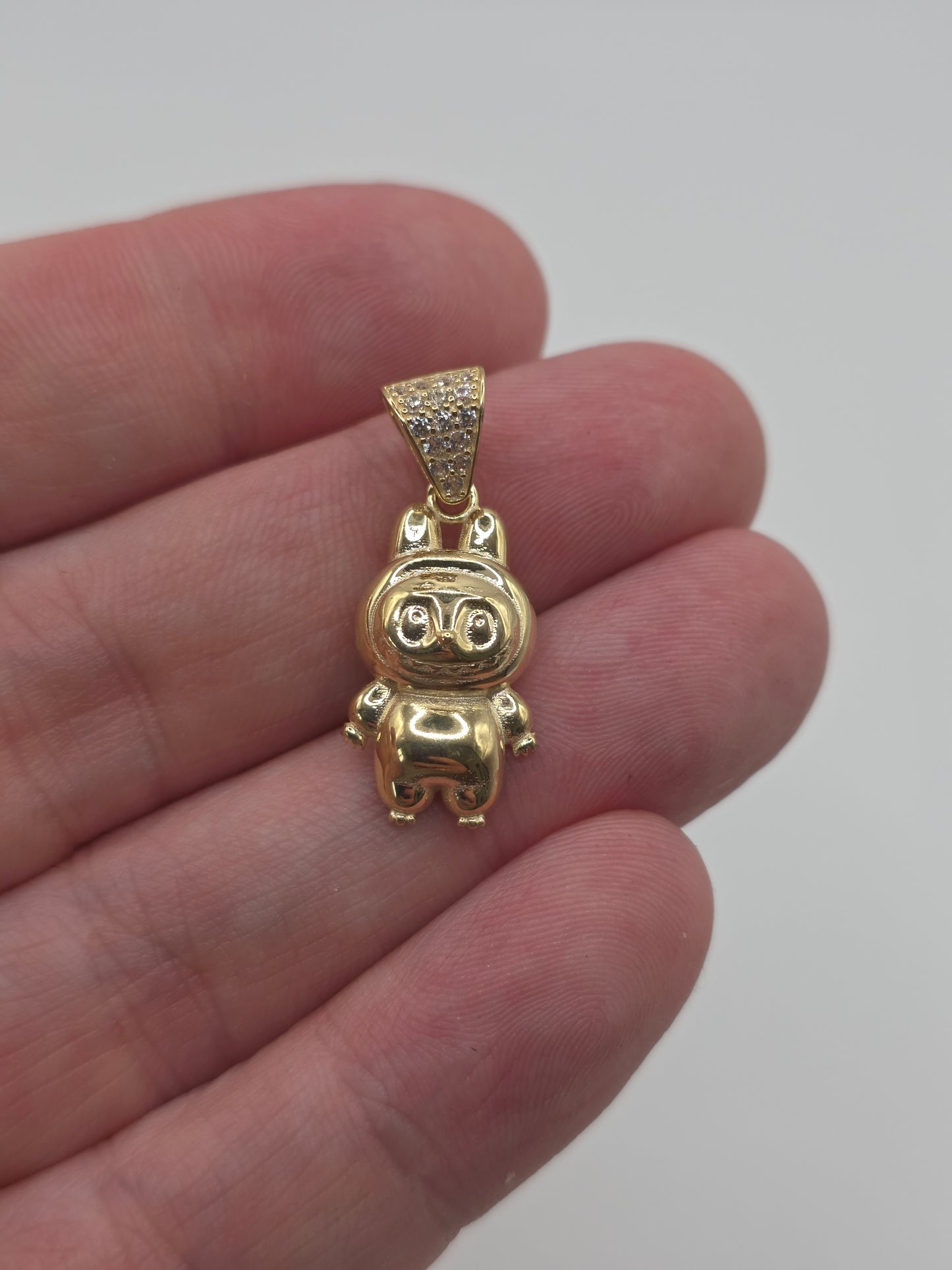 9ct gold character pendant
