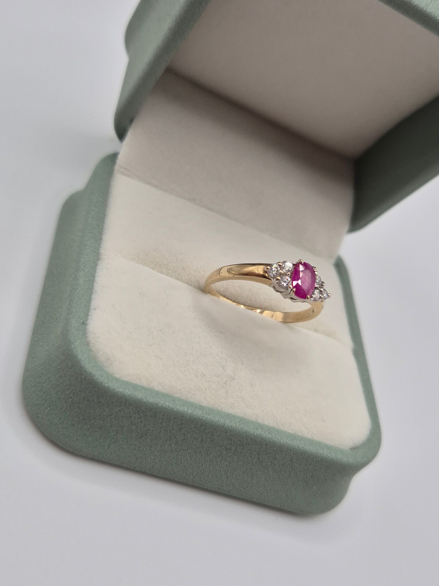 9ct gold ruby and cz ring