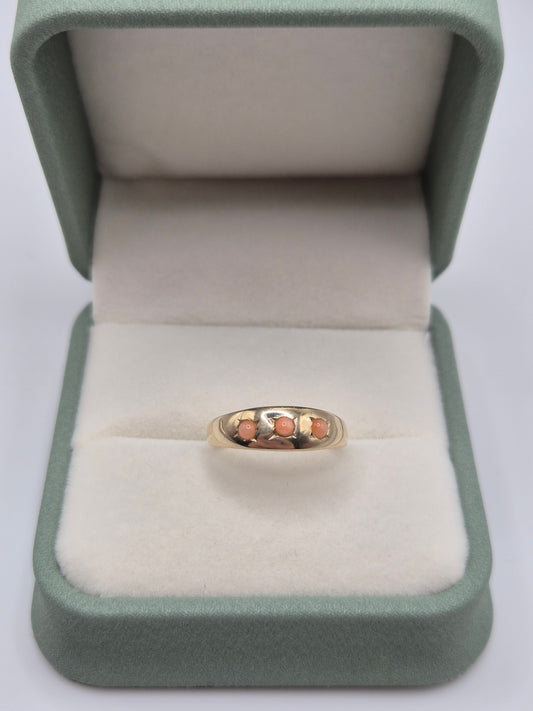 9ct gold coral gypsy ring
