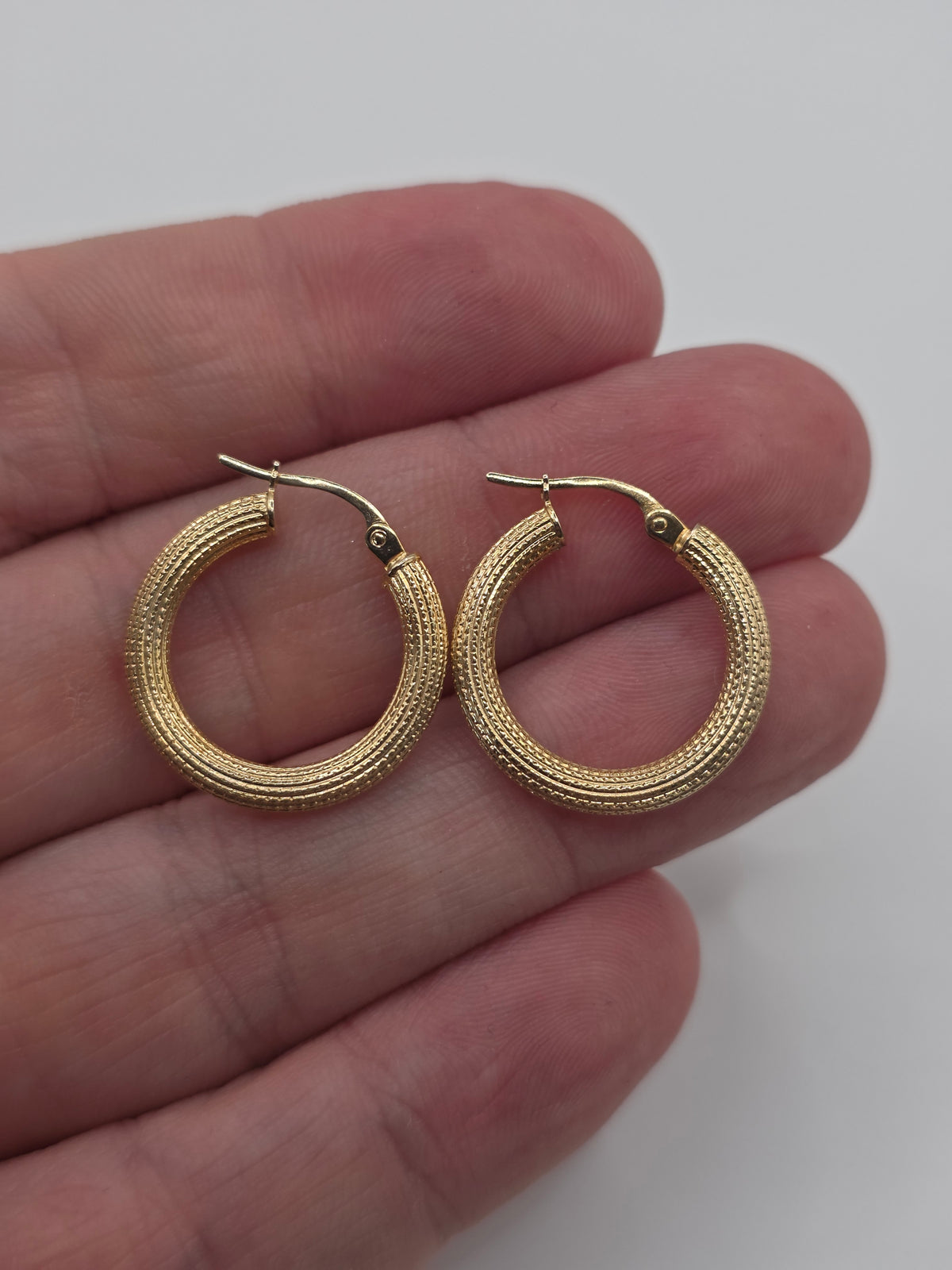 9ct gold creole earrings
