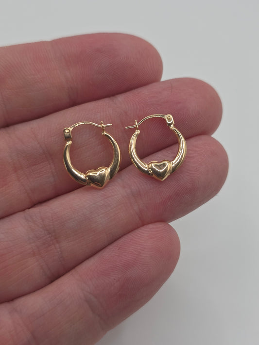 9ct gold claddagh creole earrings