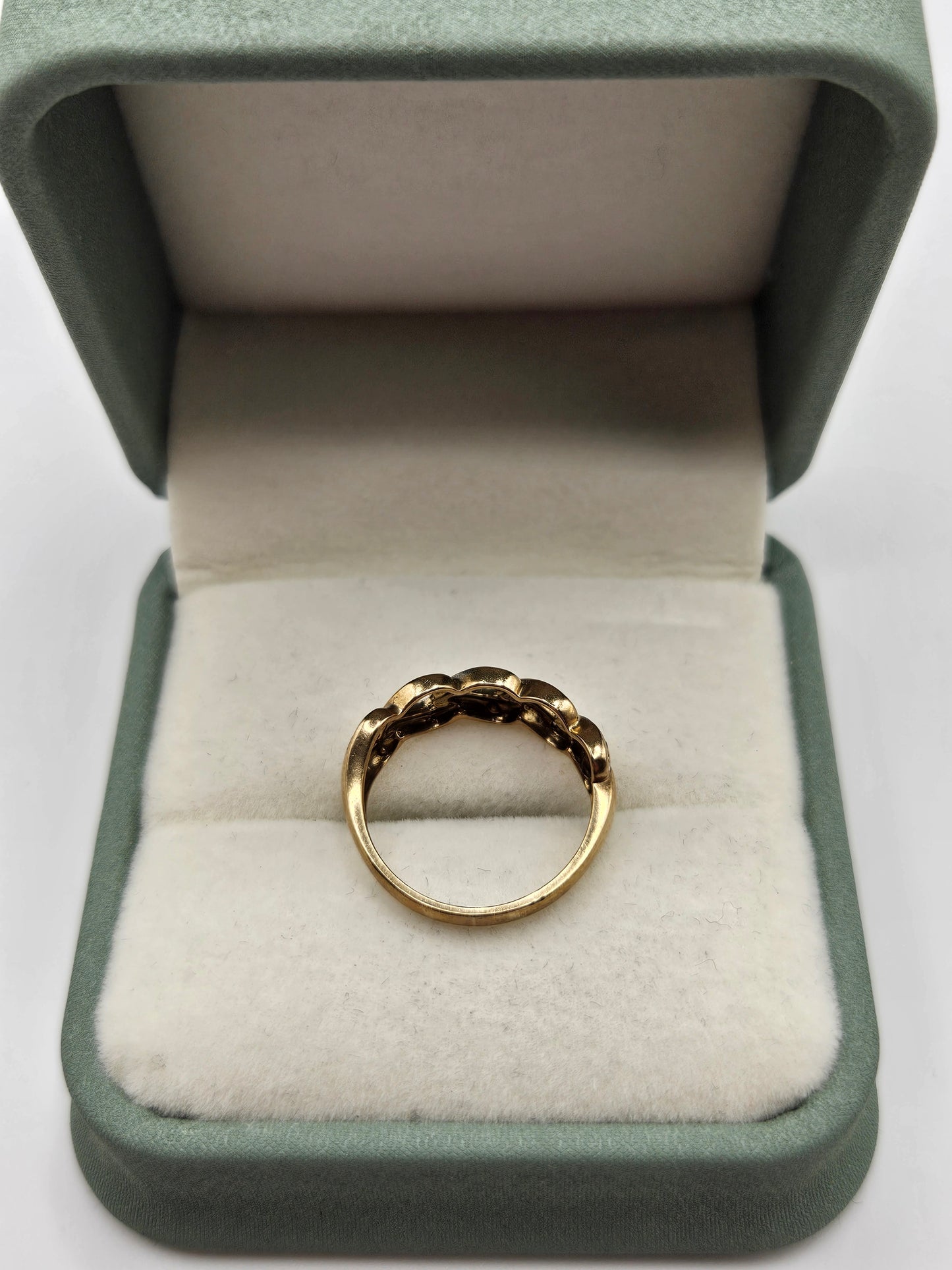 9ct gold diamond ring