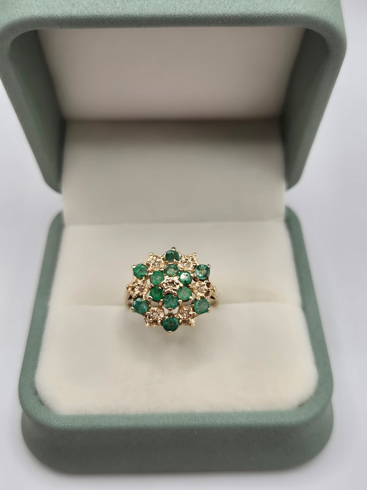 9ct gold emerald and diamond ring