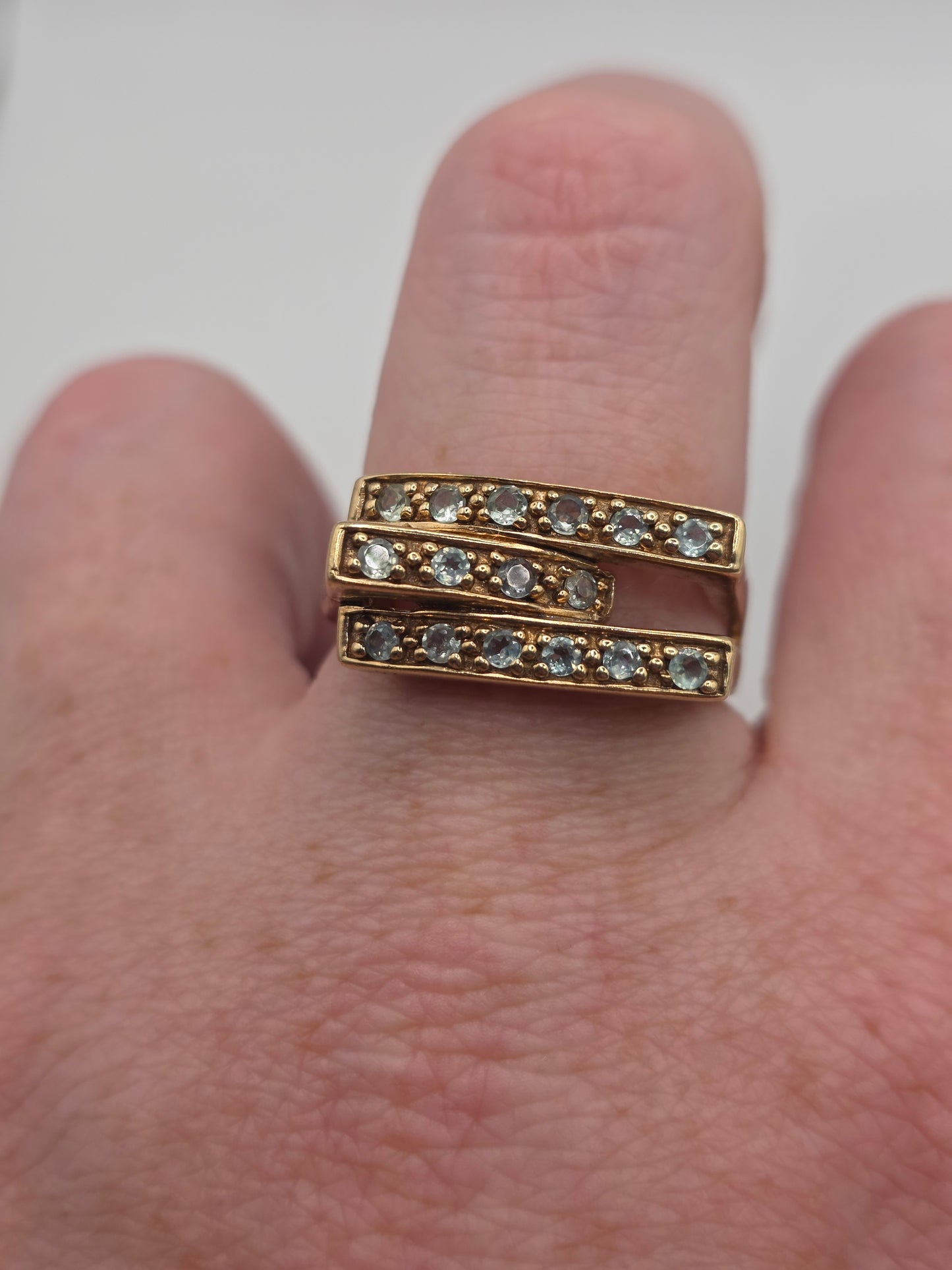 9ct gold alexandrite ring