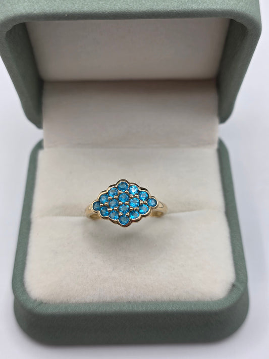 9ct gold blue cz ring