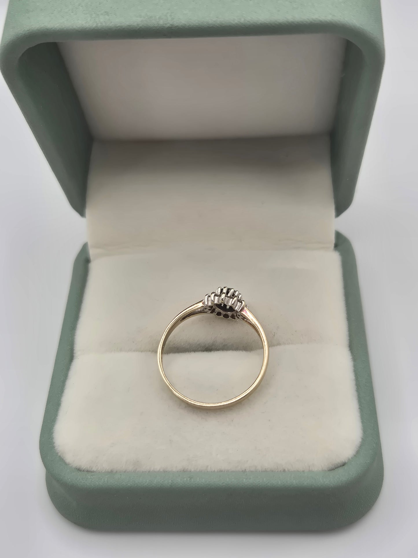 9ct gold sapphire and cz ring