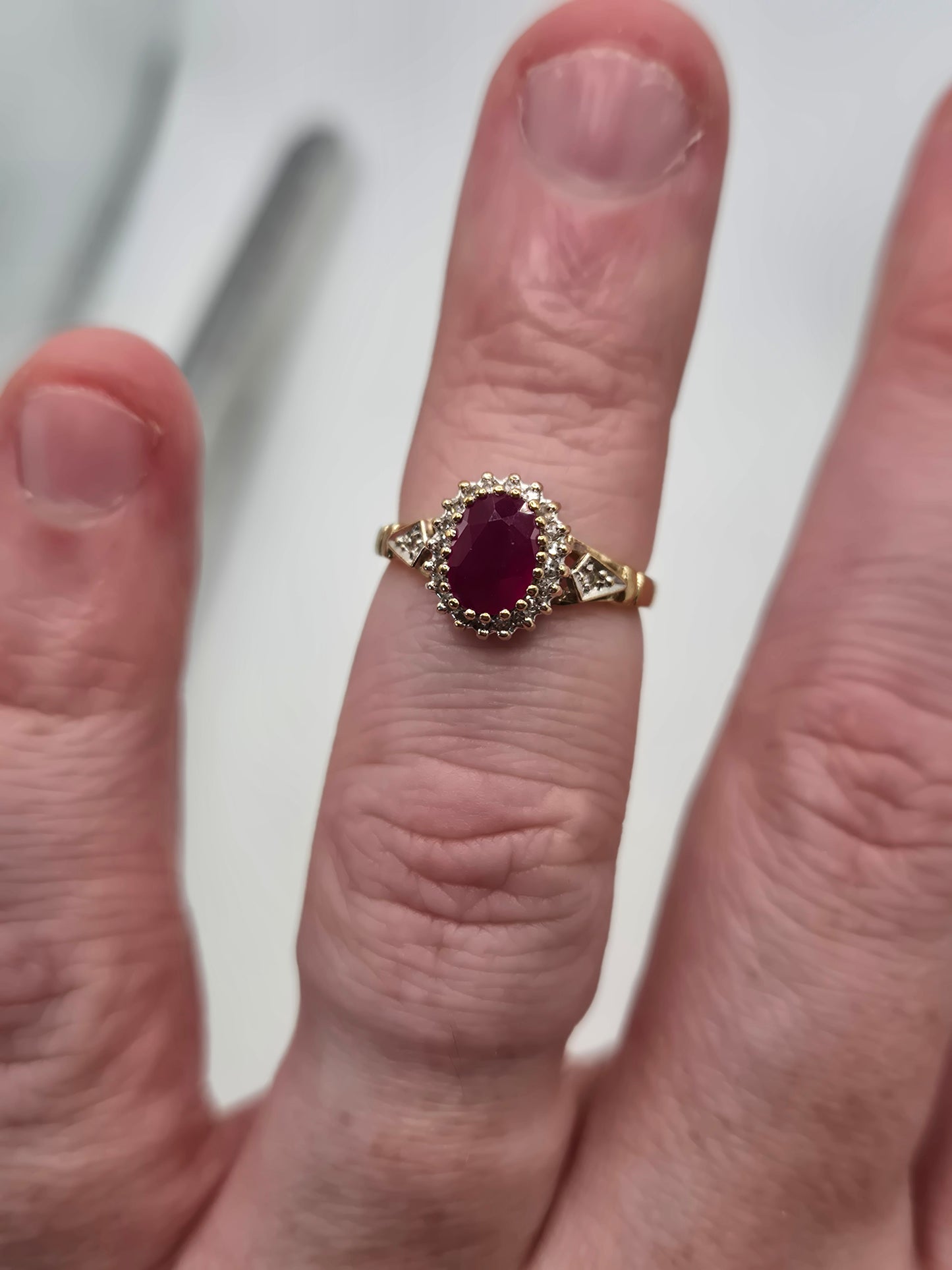 9ct gold ruby and diamond ring