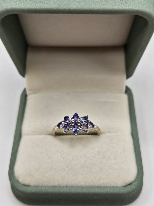 Silver tanzanite ring