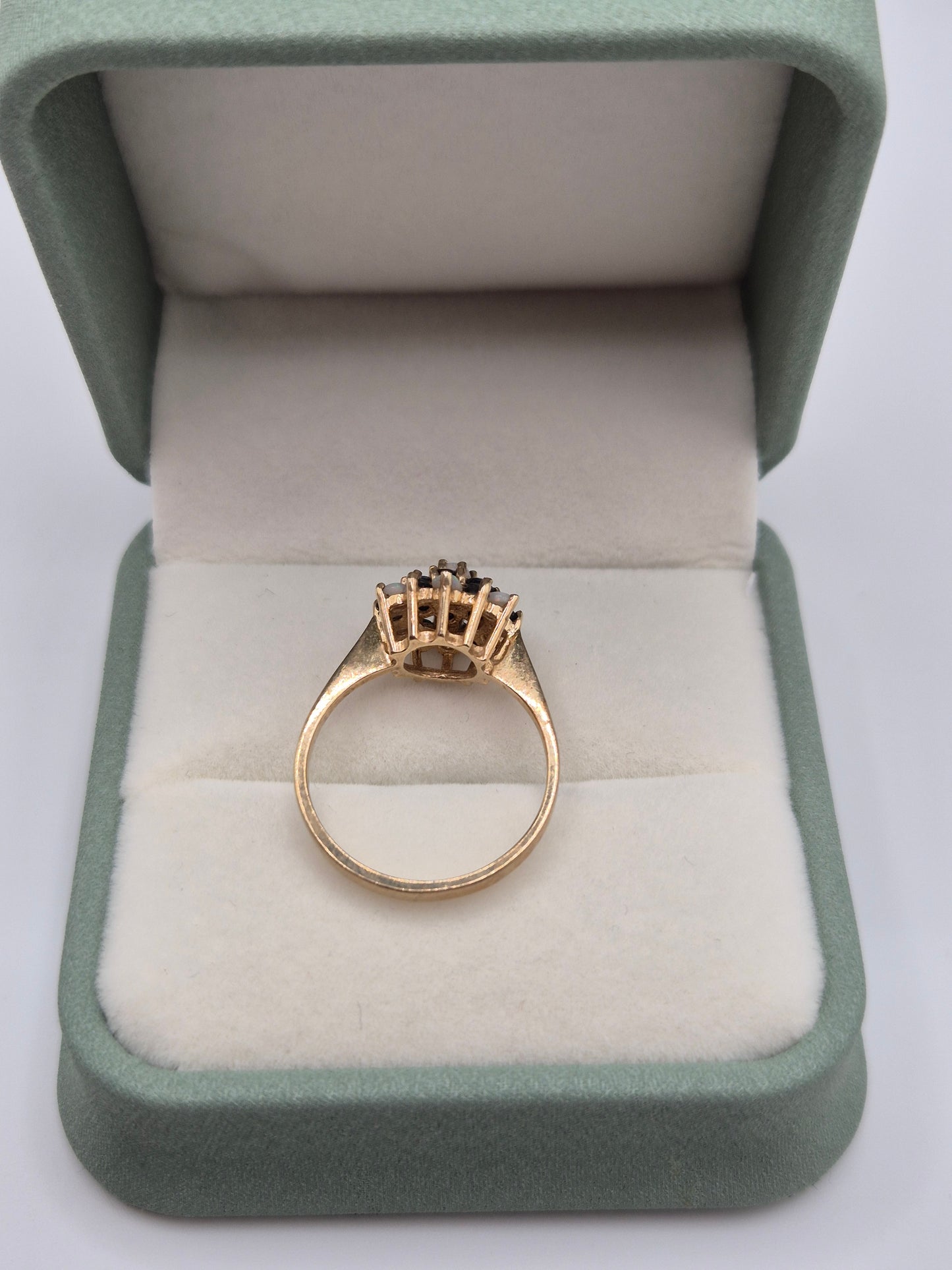 9ct gold sapphire and opal ring