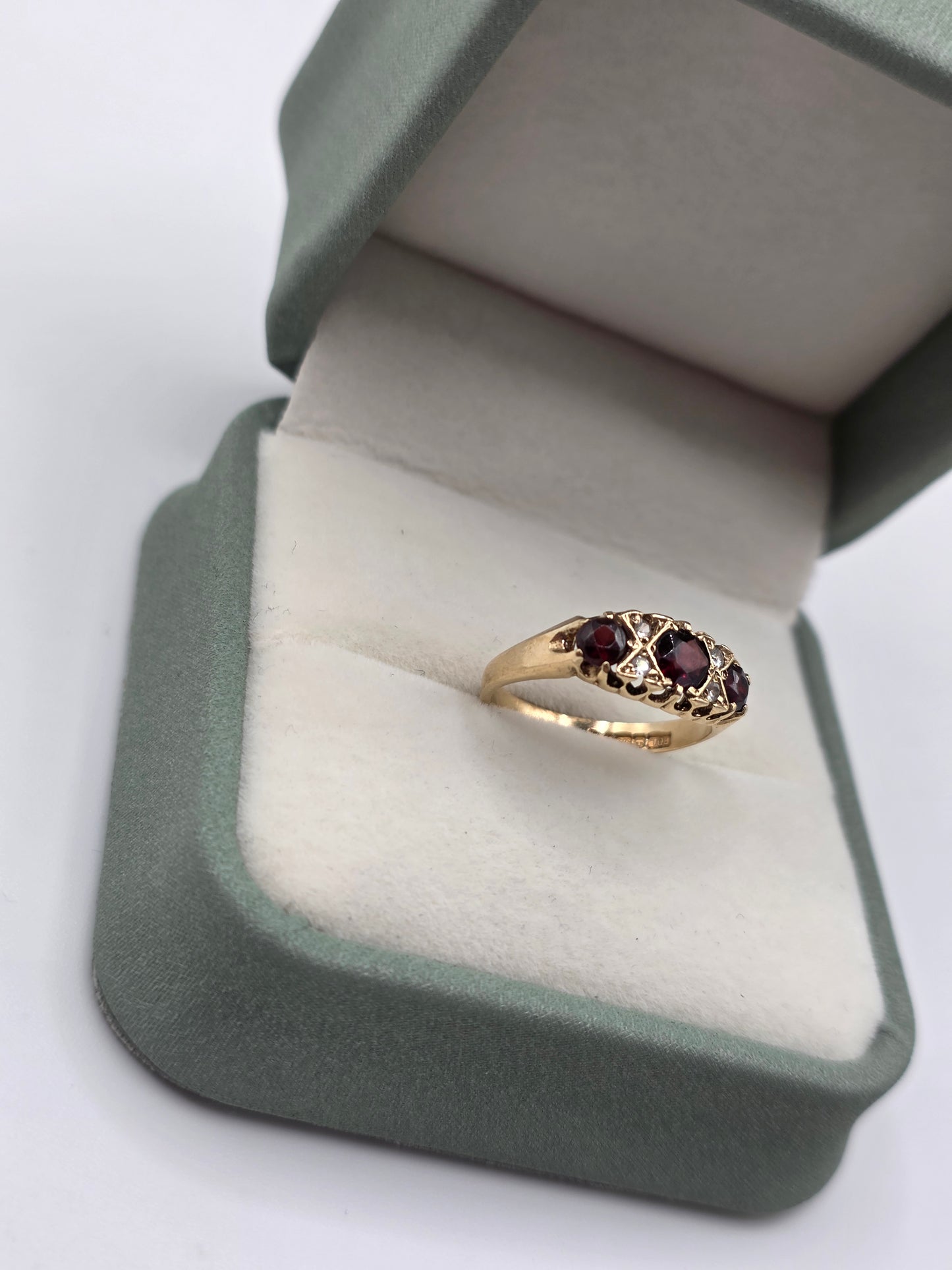 9ct gold garnet and diamond gypsy ring