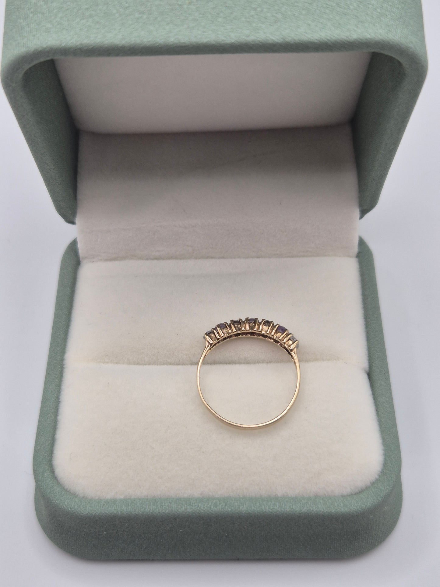 9ct gold amethyst and cz ring