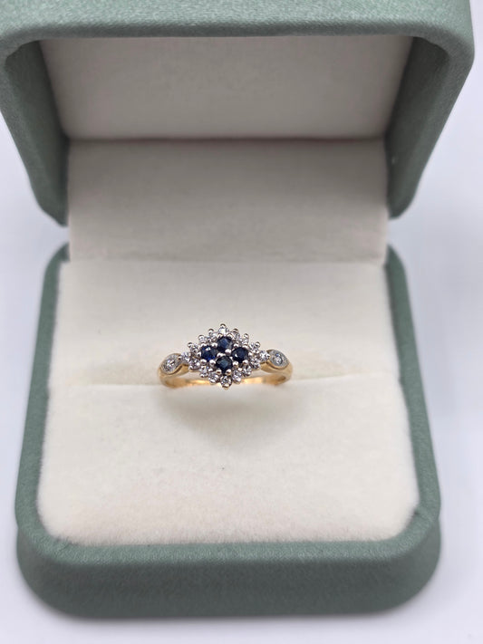 9ct gold sapphire and cz ring