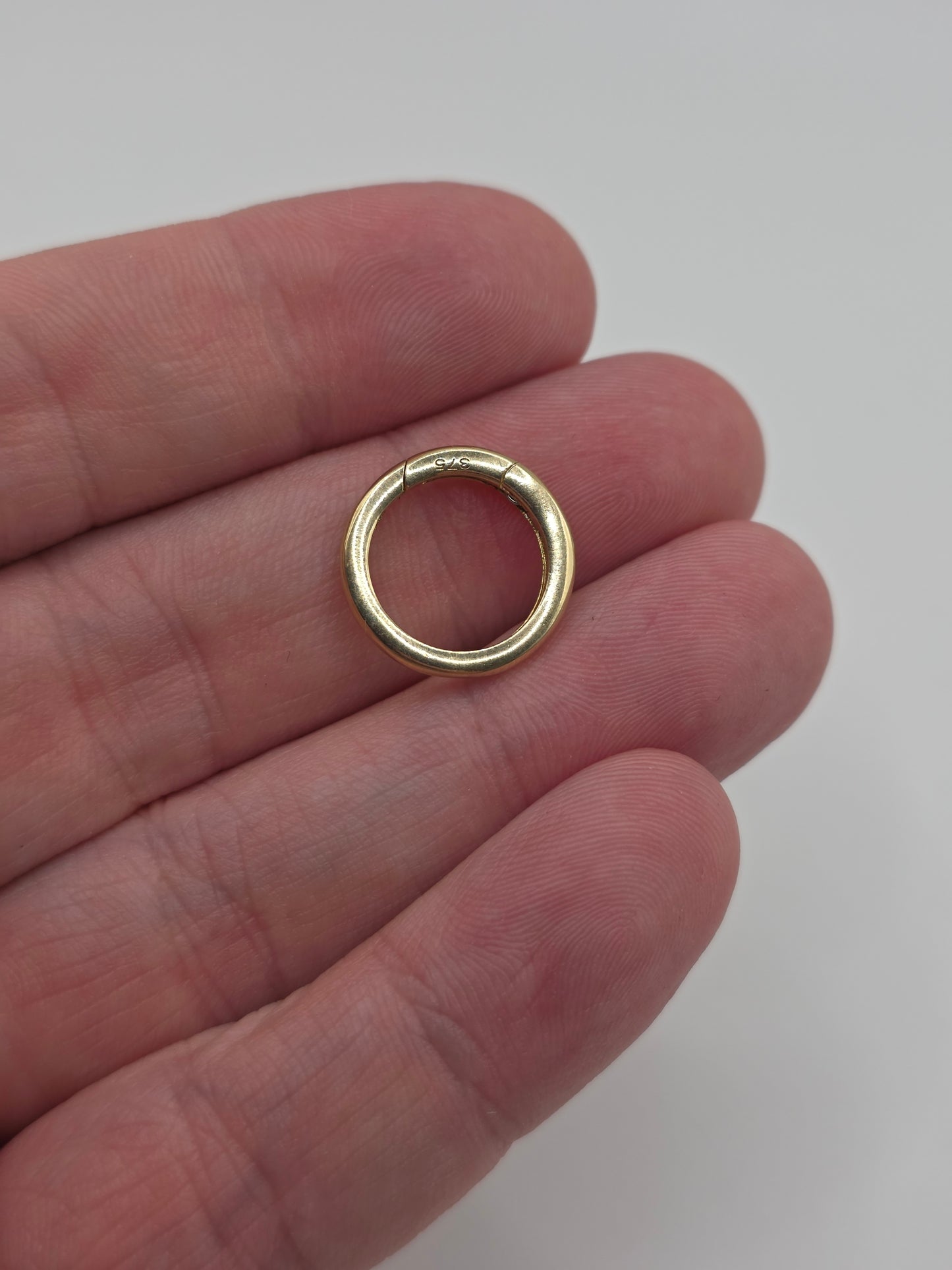 9ct gold round spring gate clasp 16mm