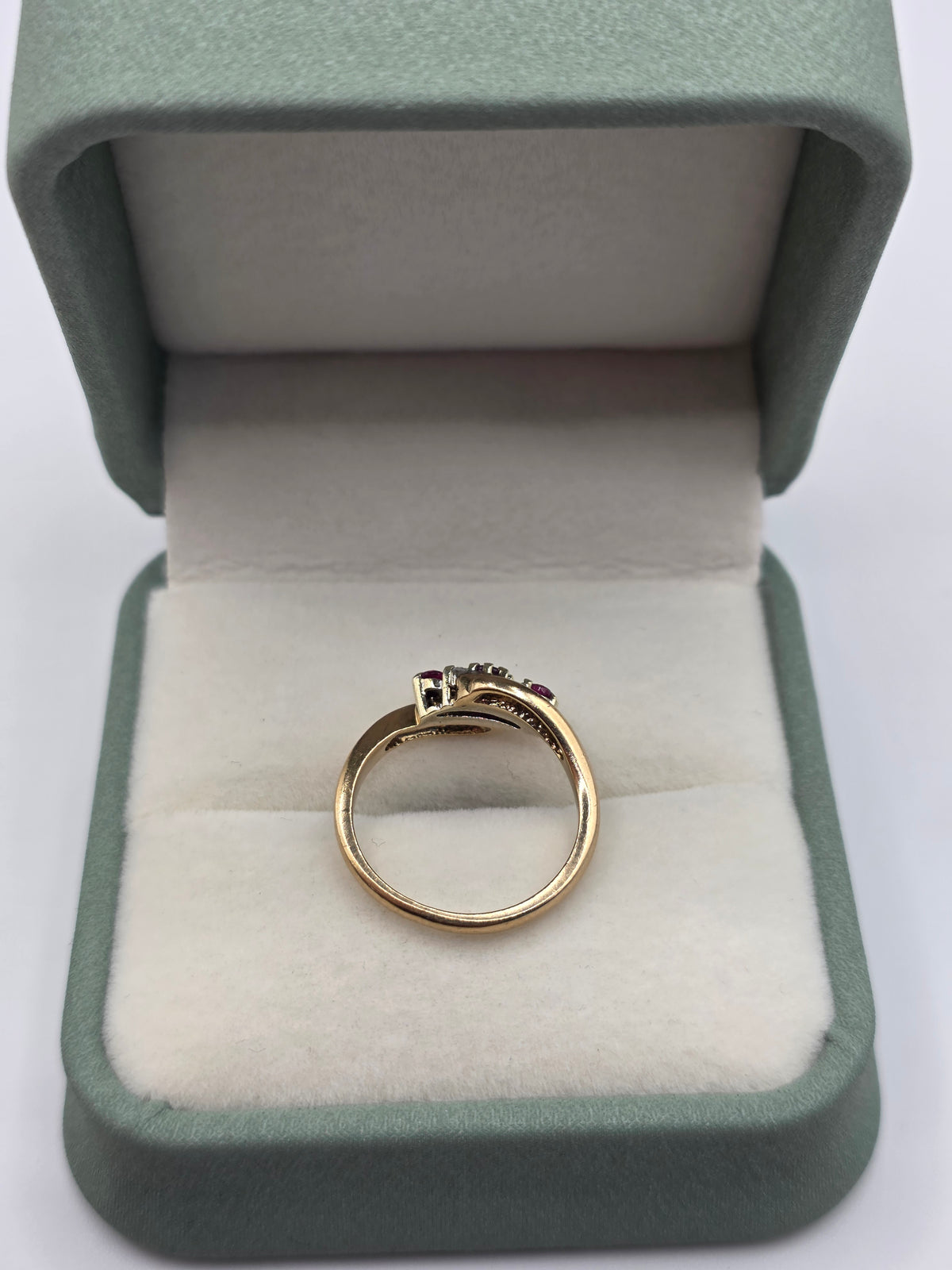 9ct gold ruby and diamond ring