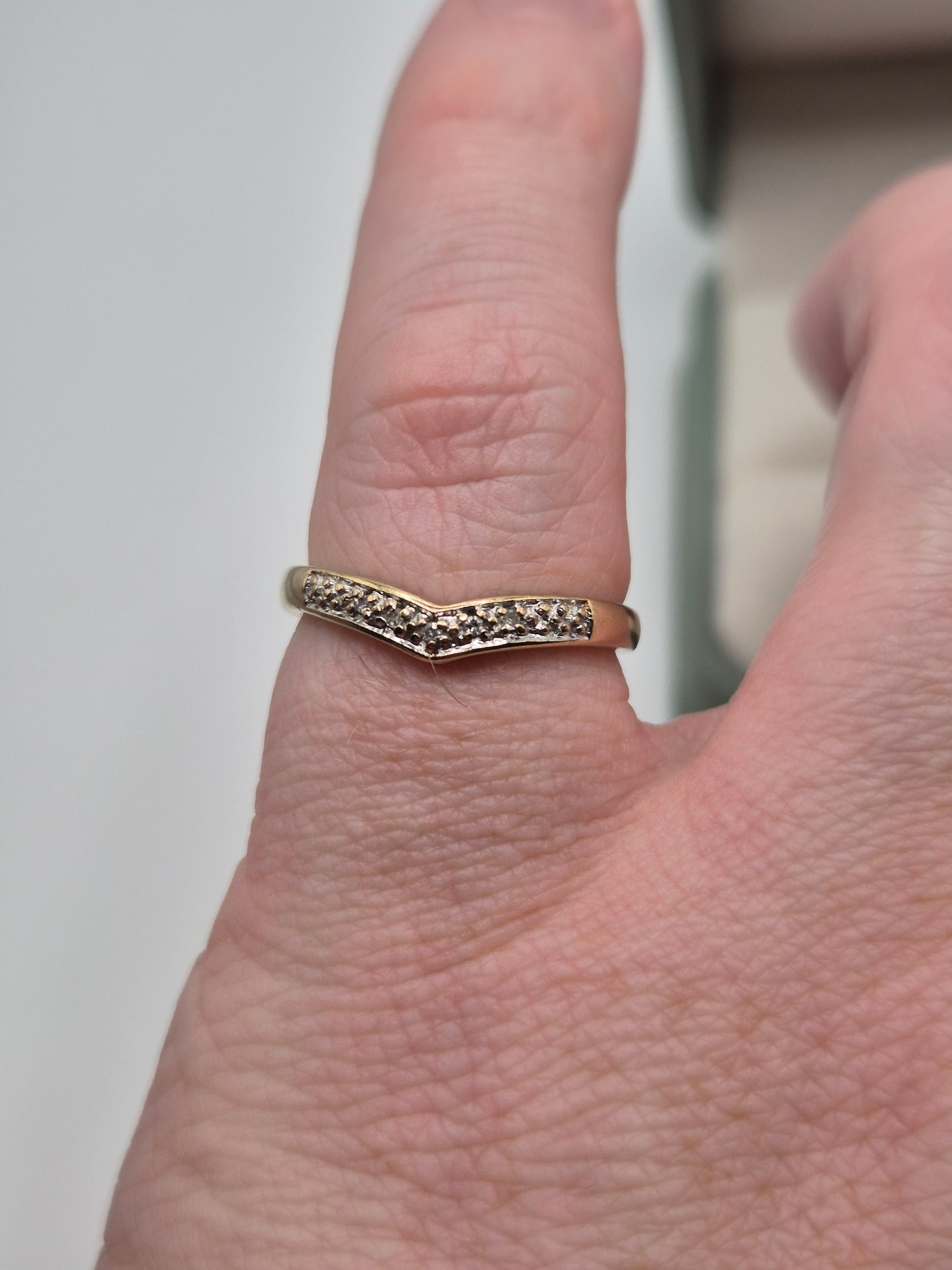 9ct gold diamond wishbone ring