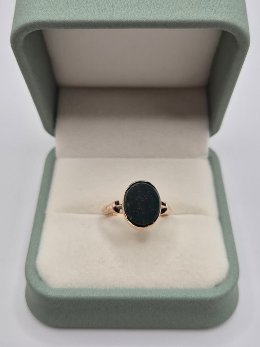 Vintage 9ct gold bloodstone signet ring