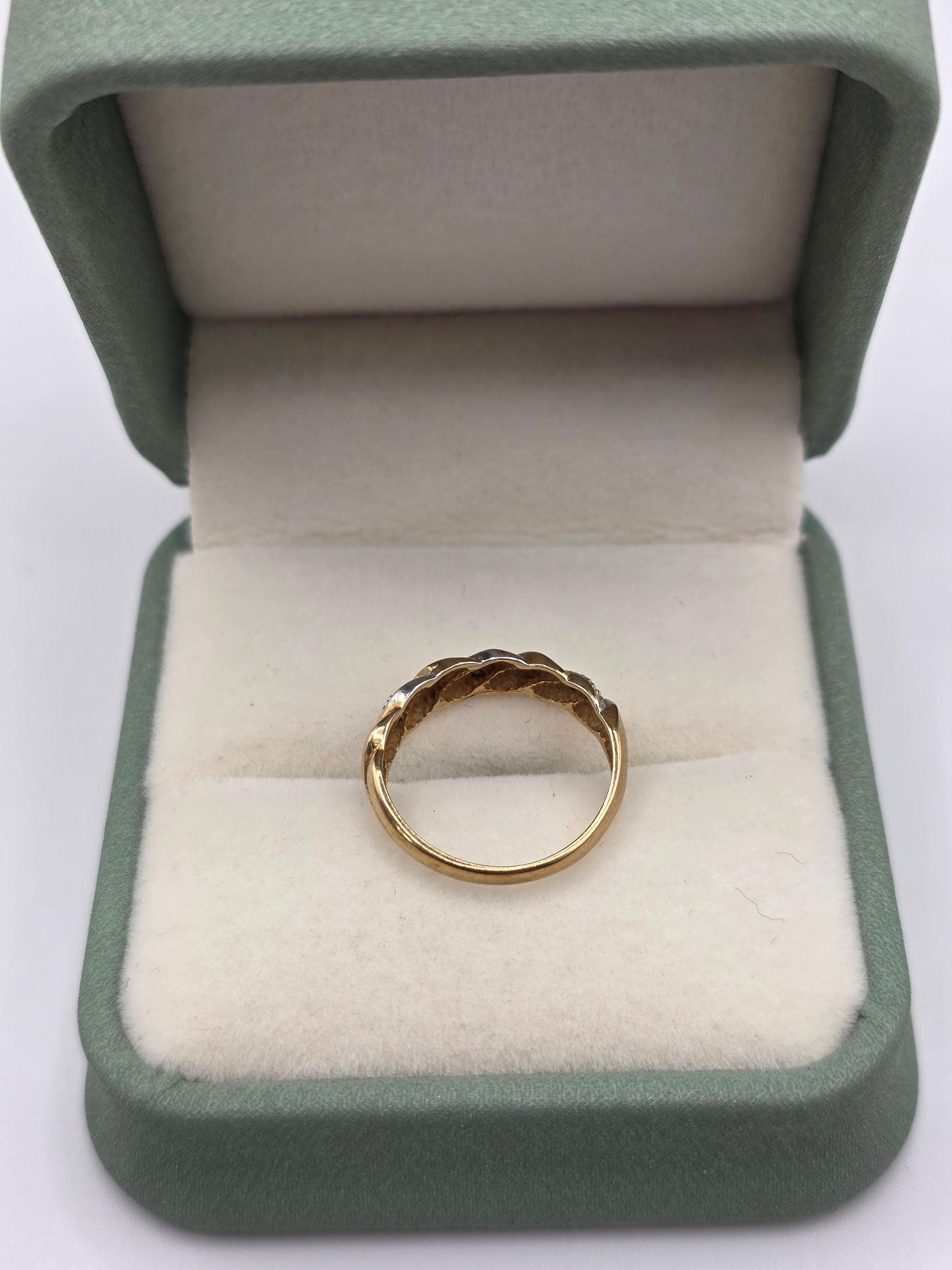 9ct gold diamond croissant ring