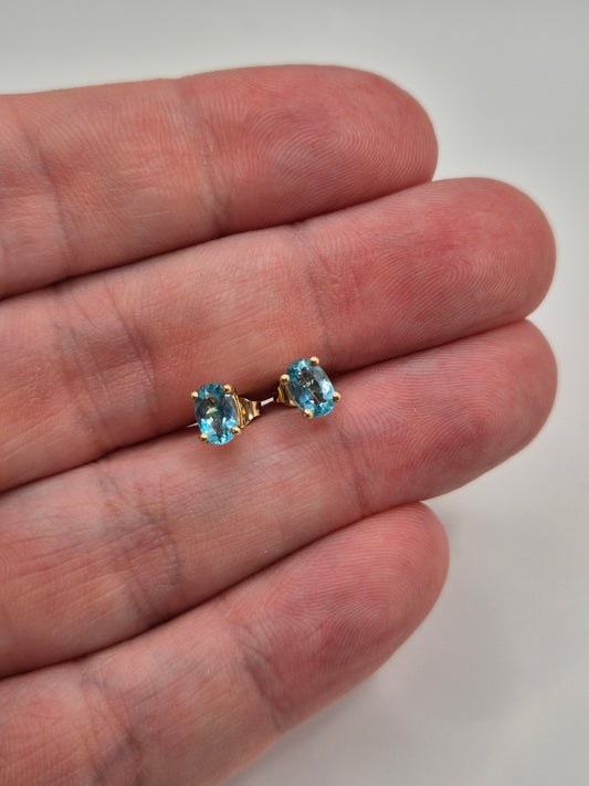 9ct gold topaz earrings
