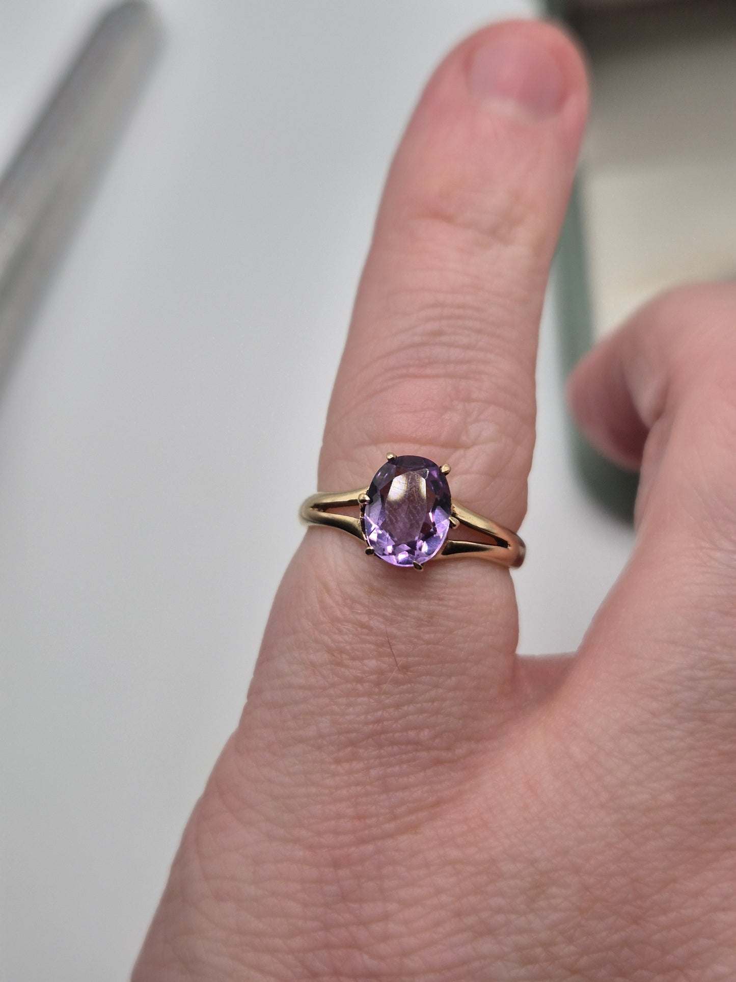 9ct gold amethyst ring