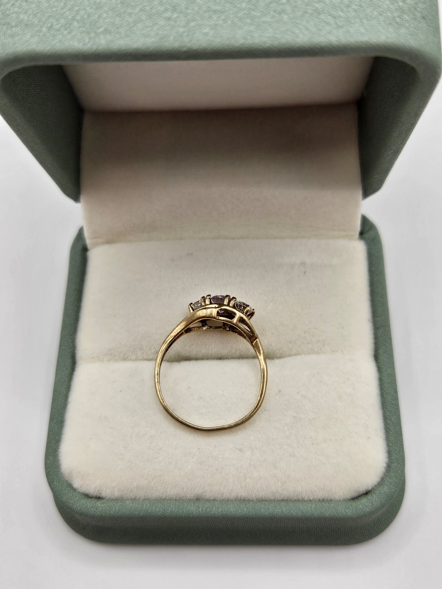 9ct gold cz ring