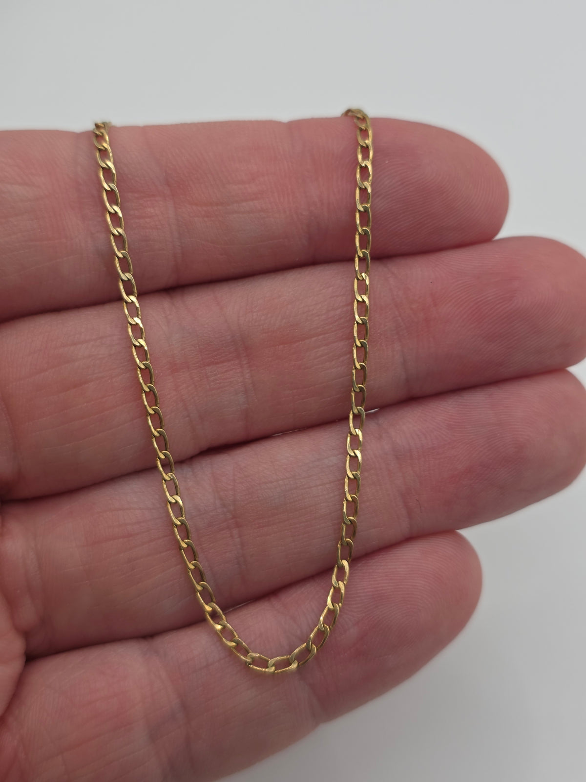 9ct gold chain (126)