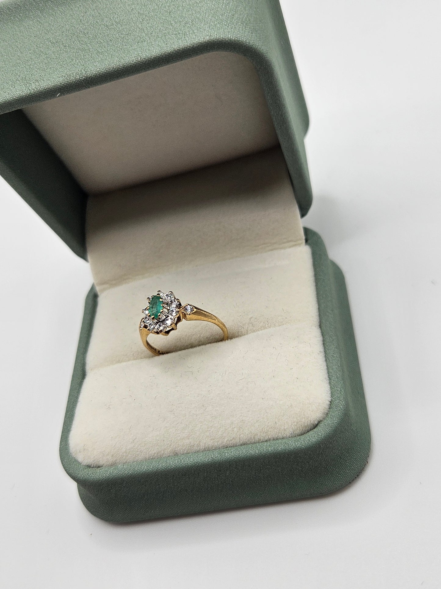 9ct gold emerald and cz ring