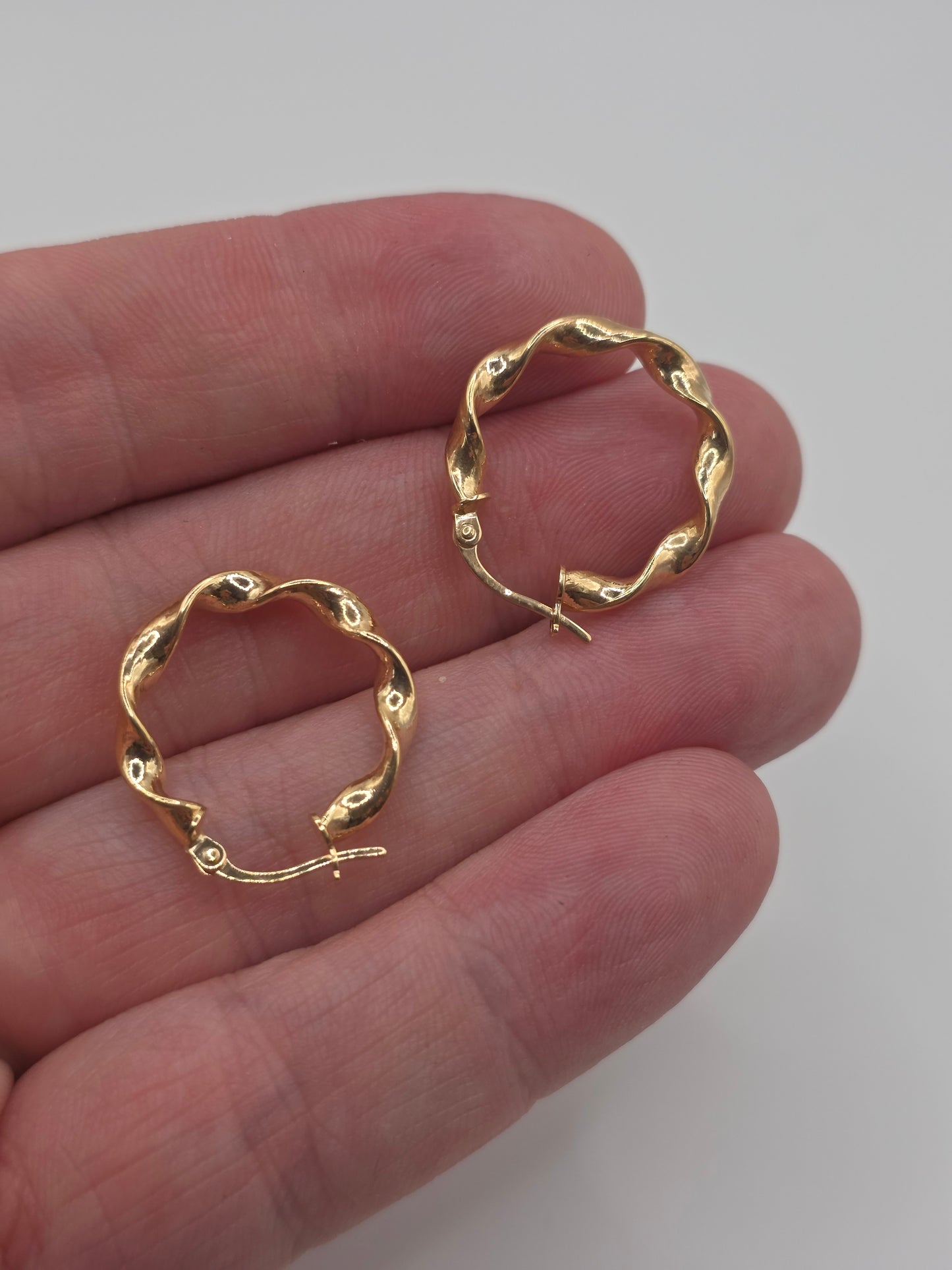 9ct gold twisted creole earrings