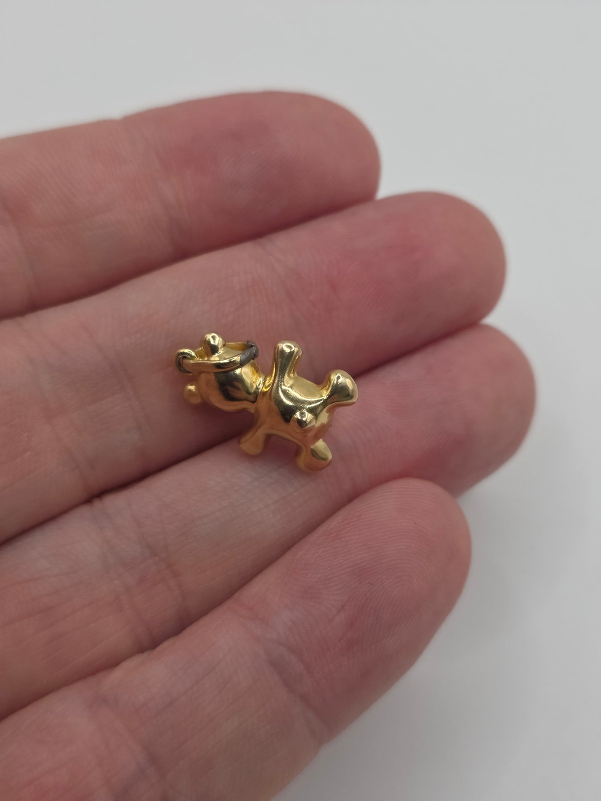 9ct gold bear charm