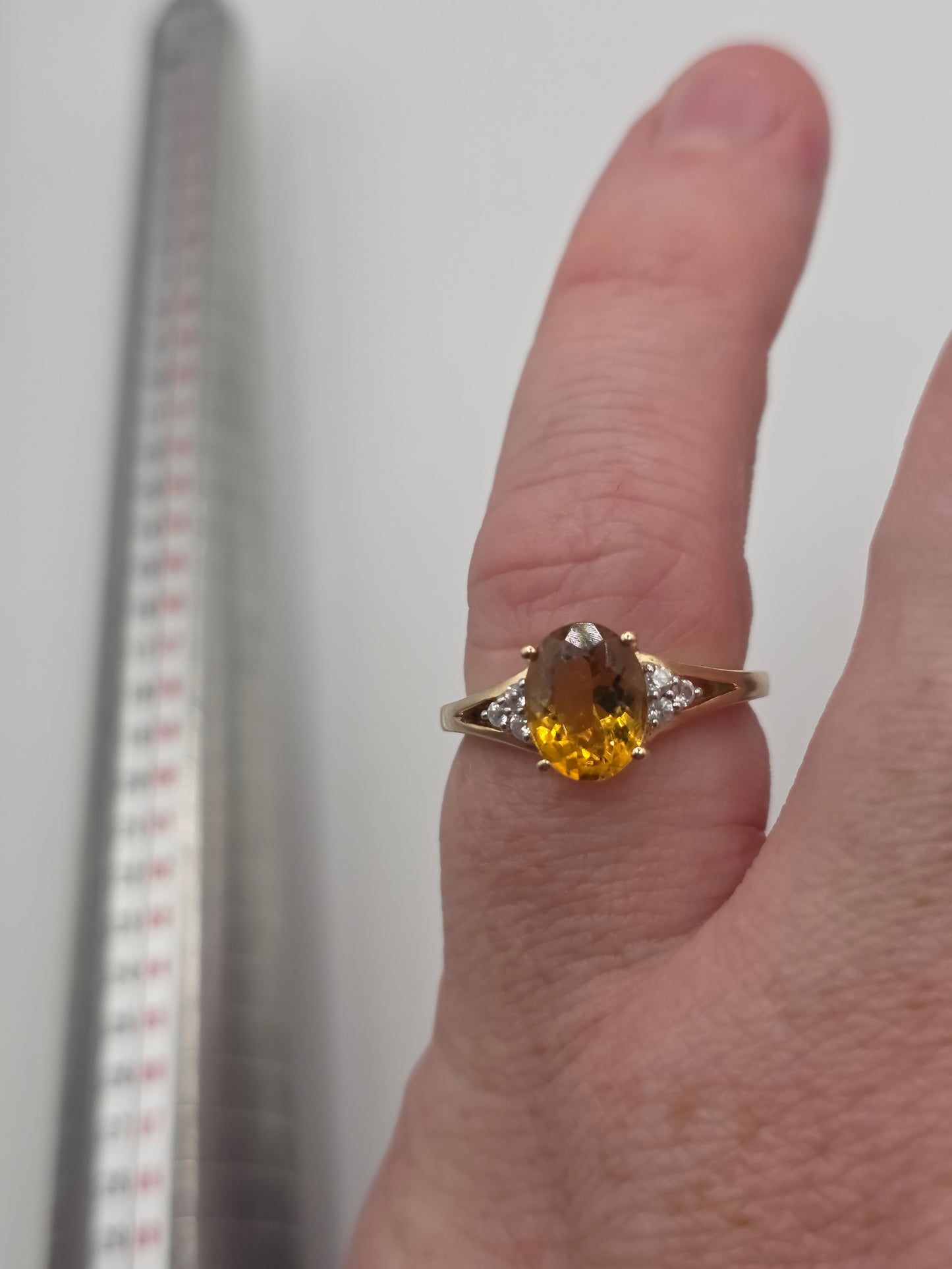 9ct gold citrine and zircon ring
