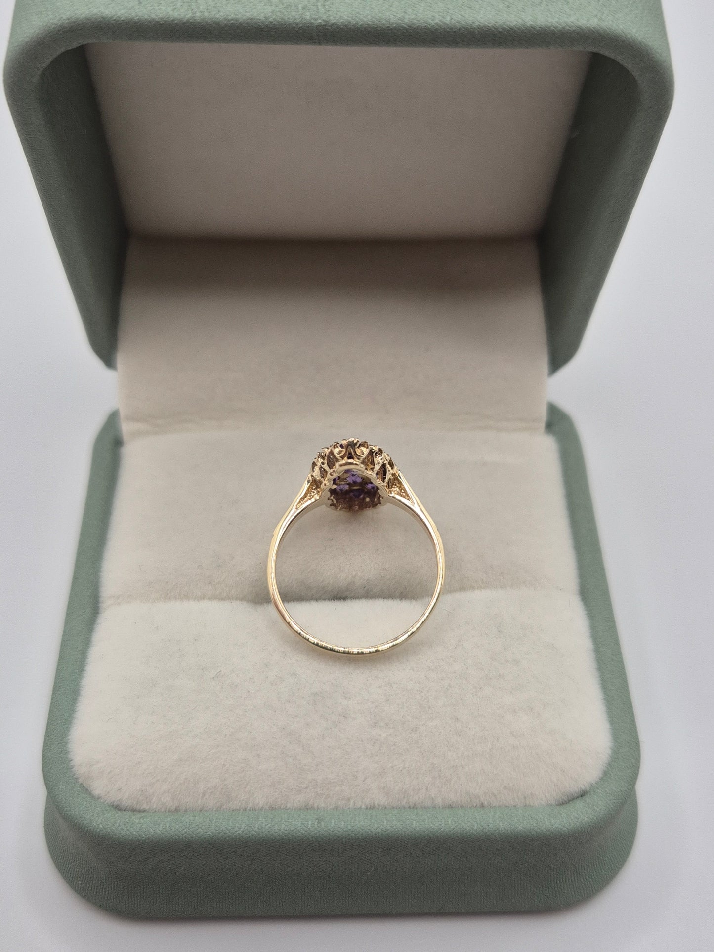 9ct gold amethyst navett ring