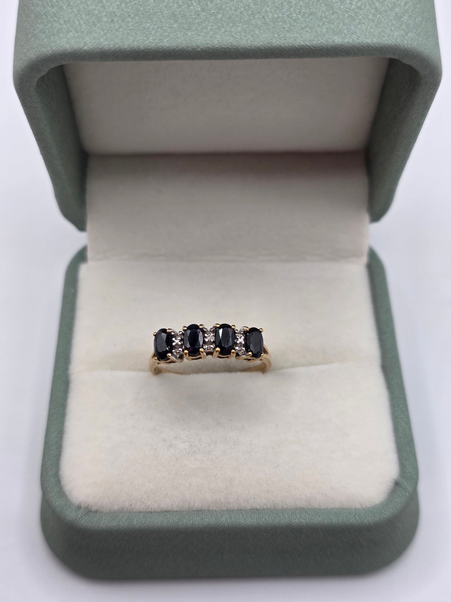 9ct gold sapphire and diamond ring