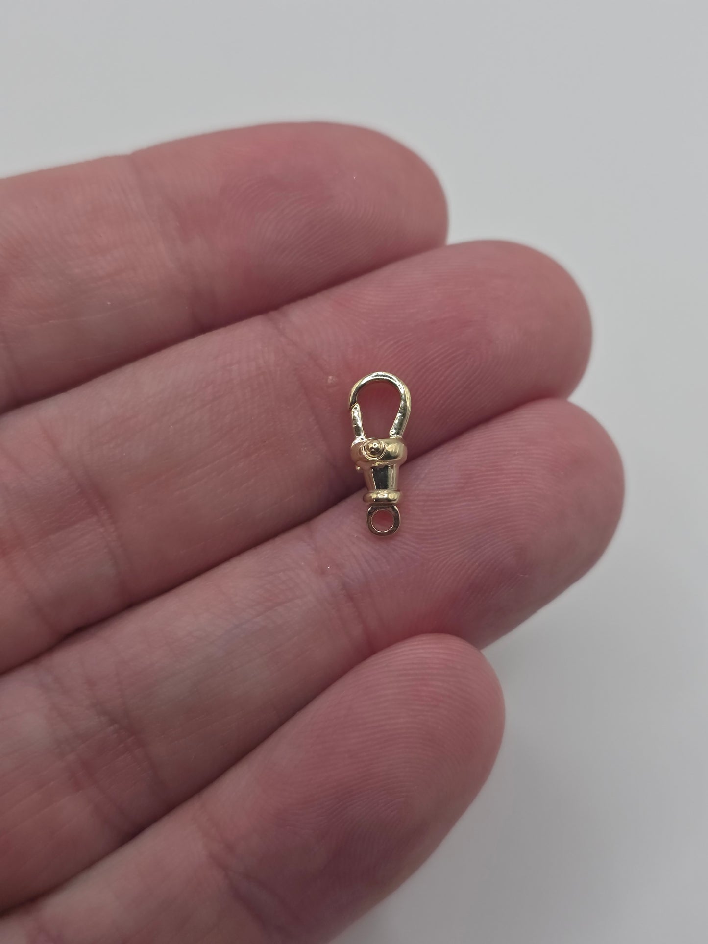 9ct gold fixed dog clip 13mm (3)