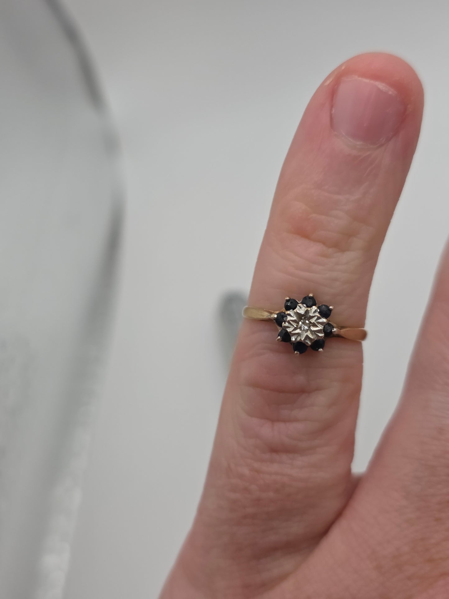 9ct gold sapphire and diamond ring