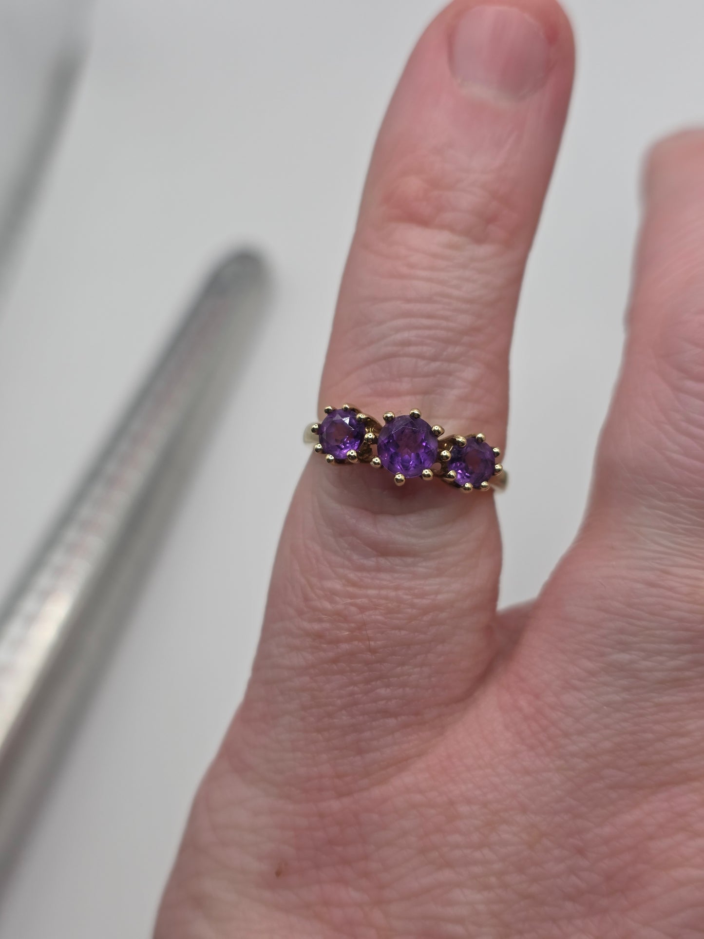 9ct gold amethyst ring