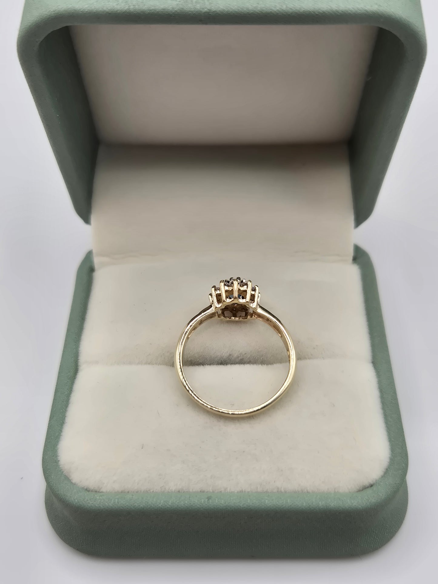 9ct gold topaz and cz ring