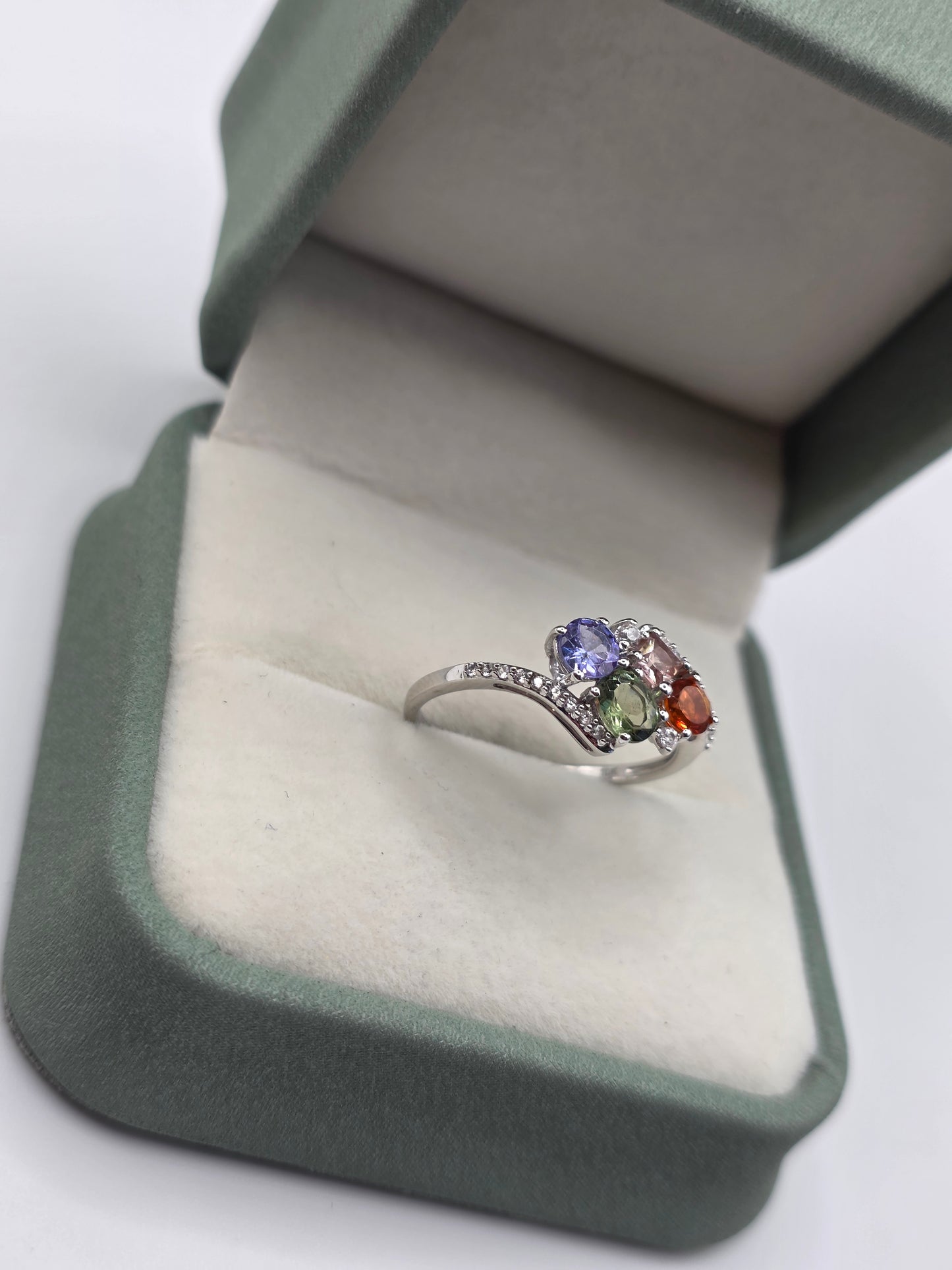 9ct white gold multigem ring