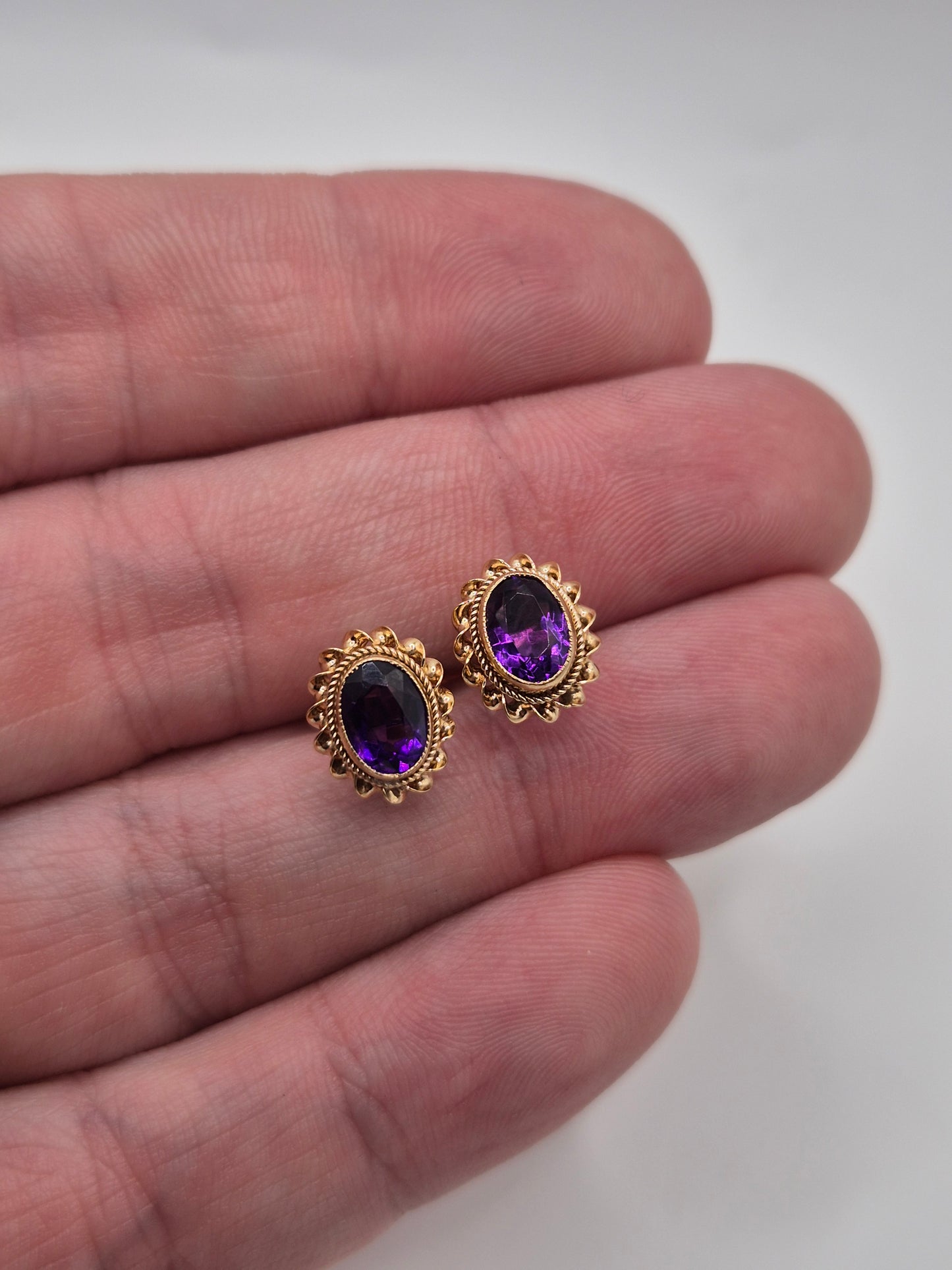9ct gold amethyst earrings