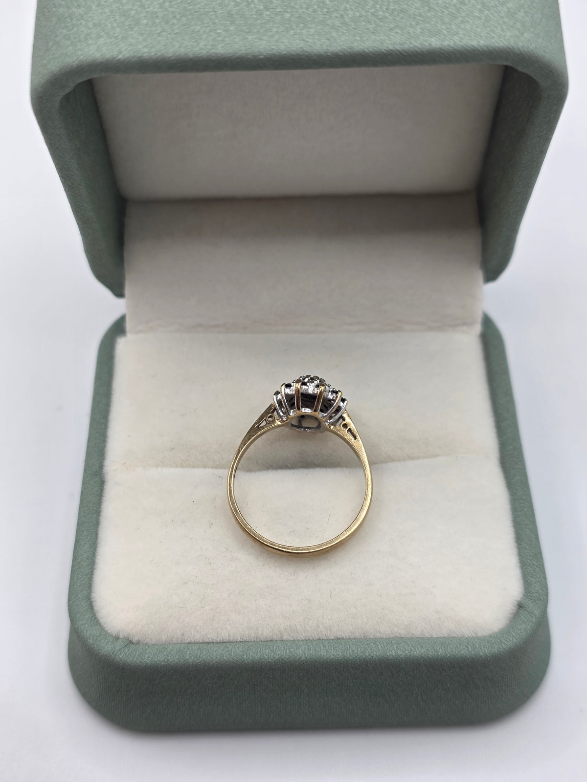 9ct gold sapphire and diamond ring