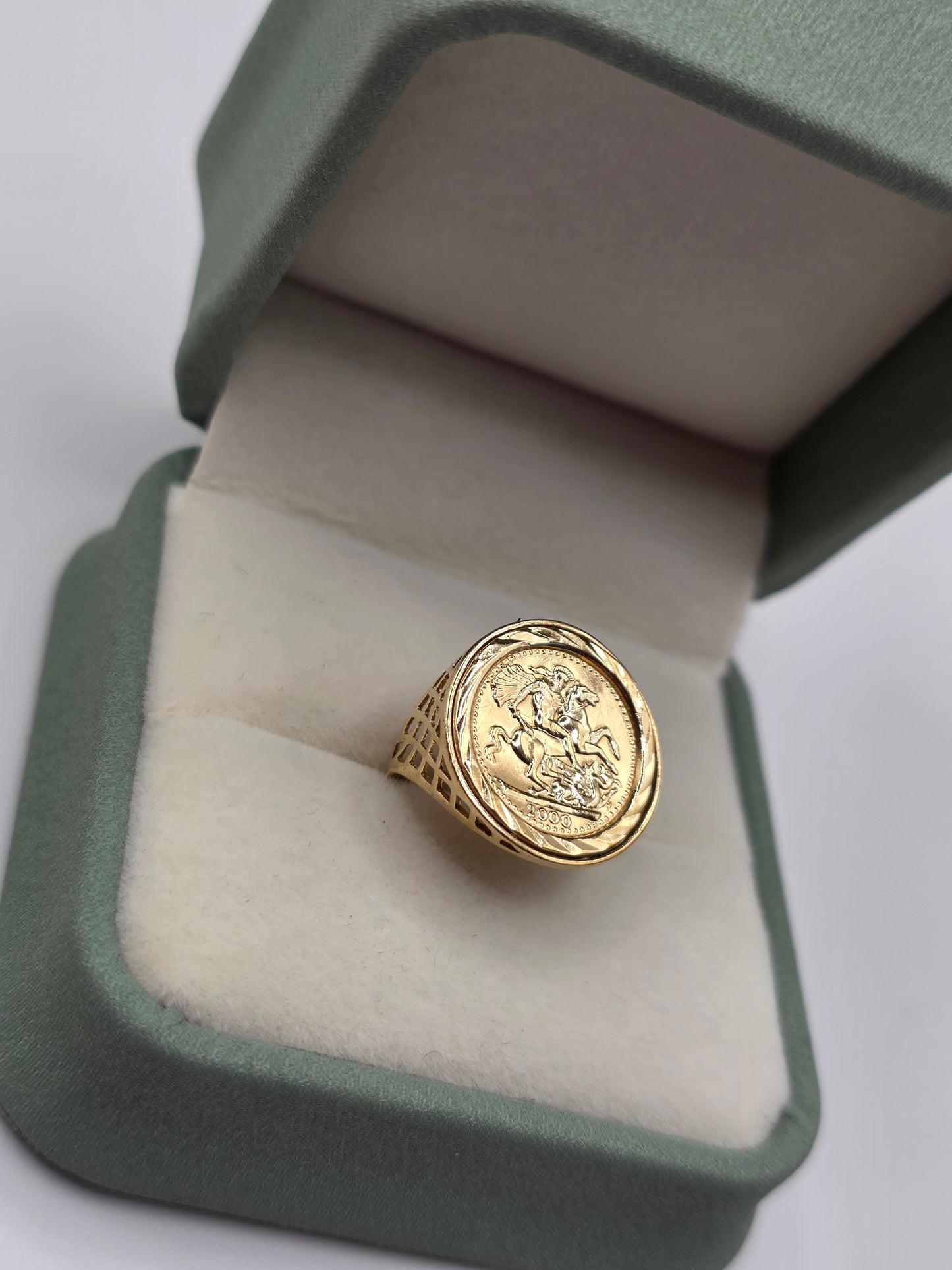 9ct gold st george ring
