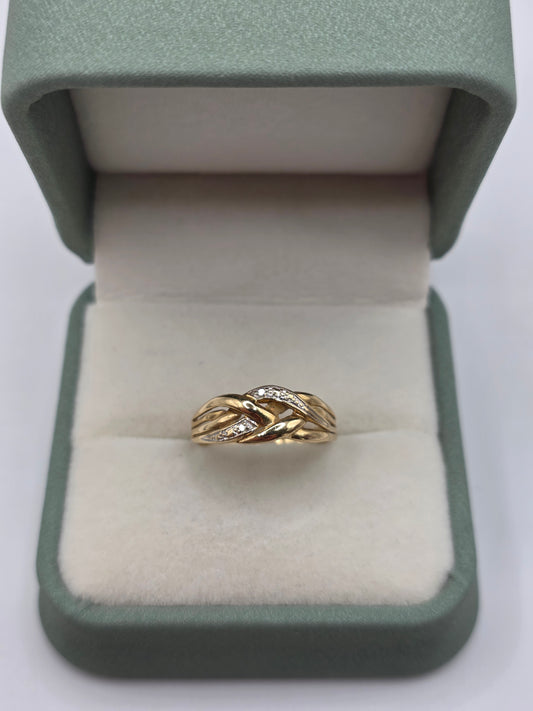 9ct gold diamond ring