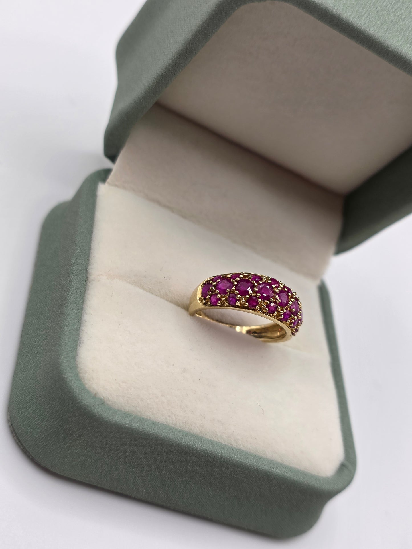 9ct gold ruby ring