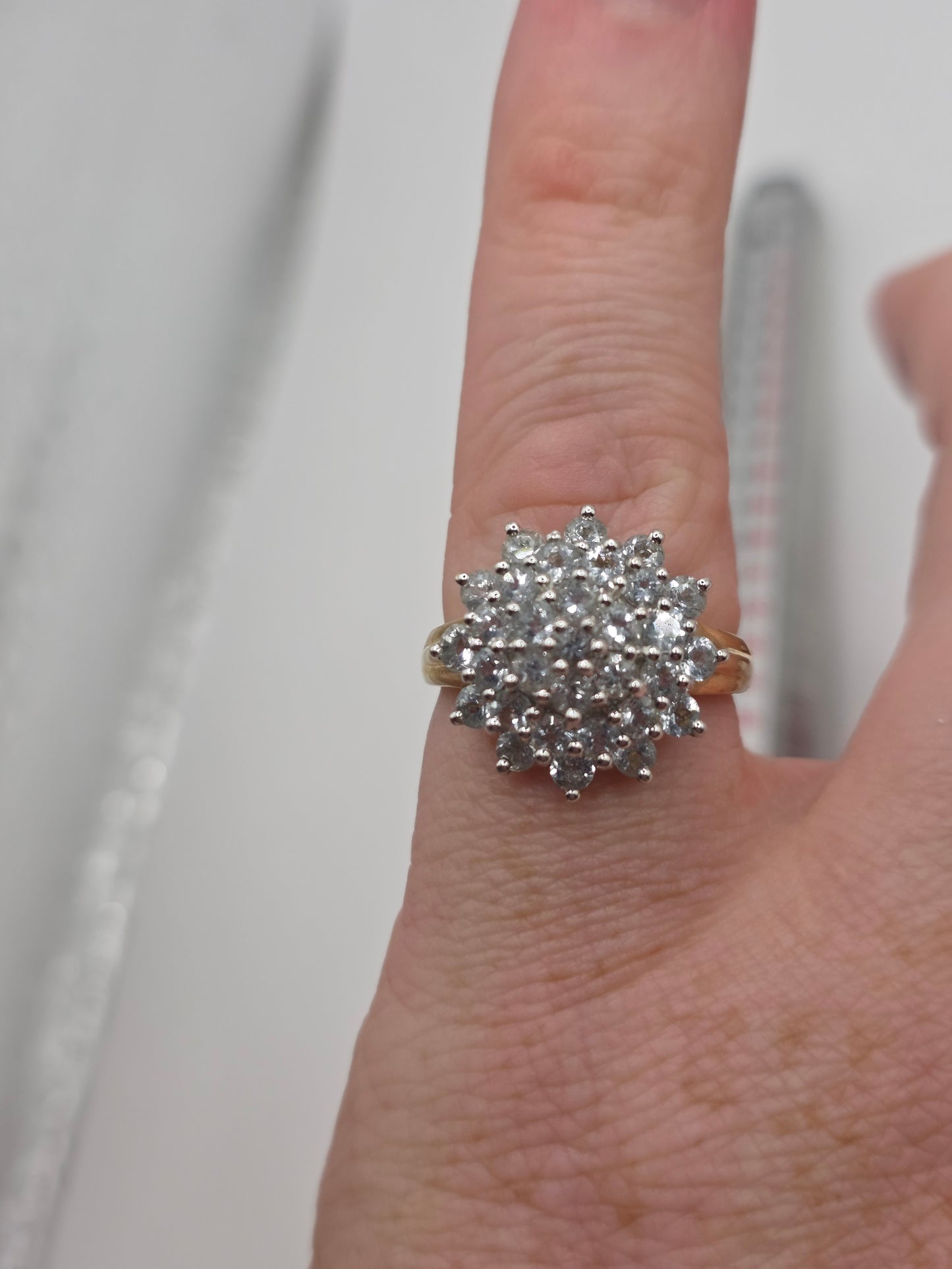 9ct gold aquamarine cluster ring