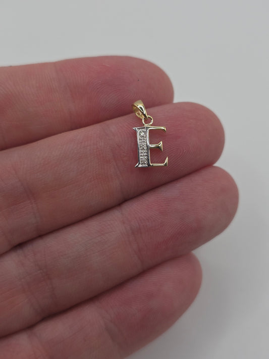 9ct gold diamond initial E pendant