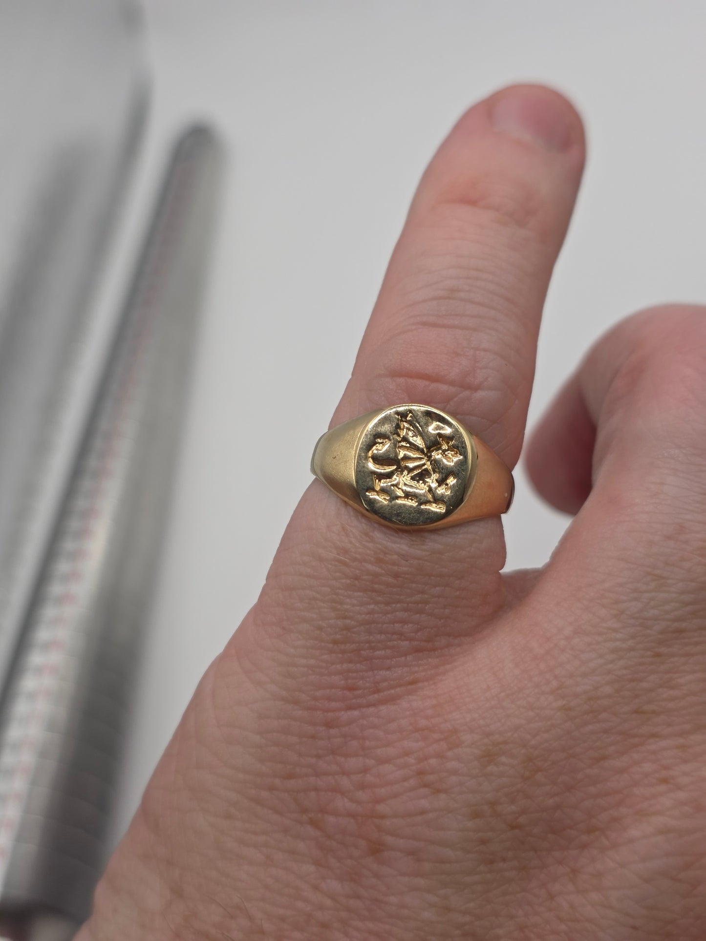 9ct gold dragon signet ring
