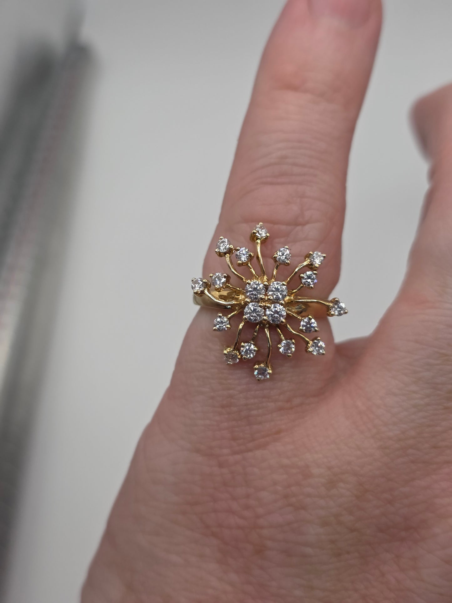 14ct gold cz ring